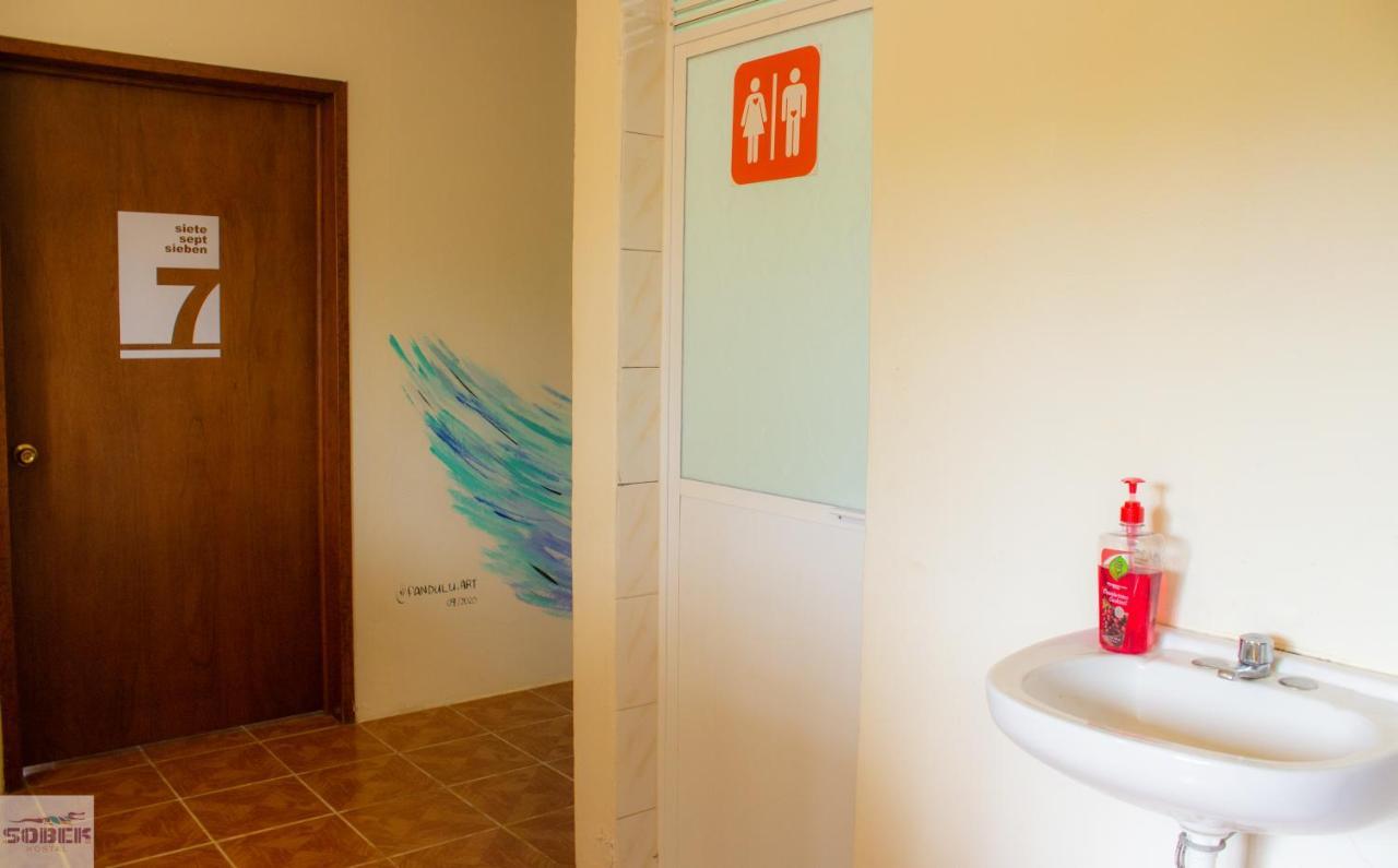 Casa Sobek Hotell Puerto Escondido  Exteriör bild