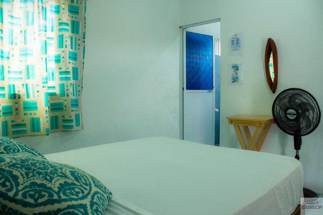 Casa Sobek Hotell Puerto Escondido  Exteriör bild